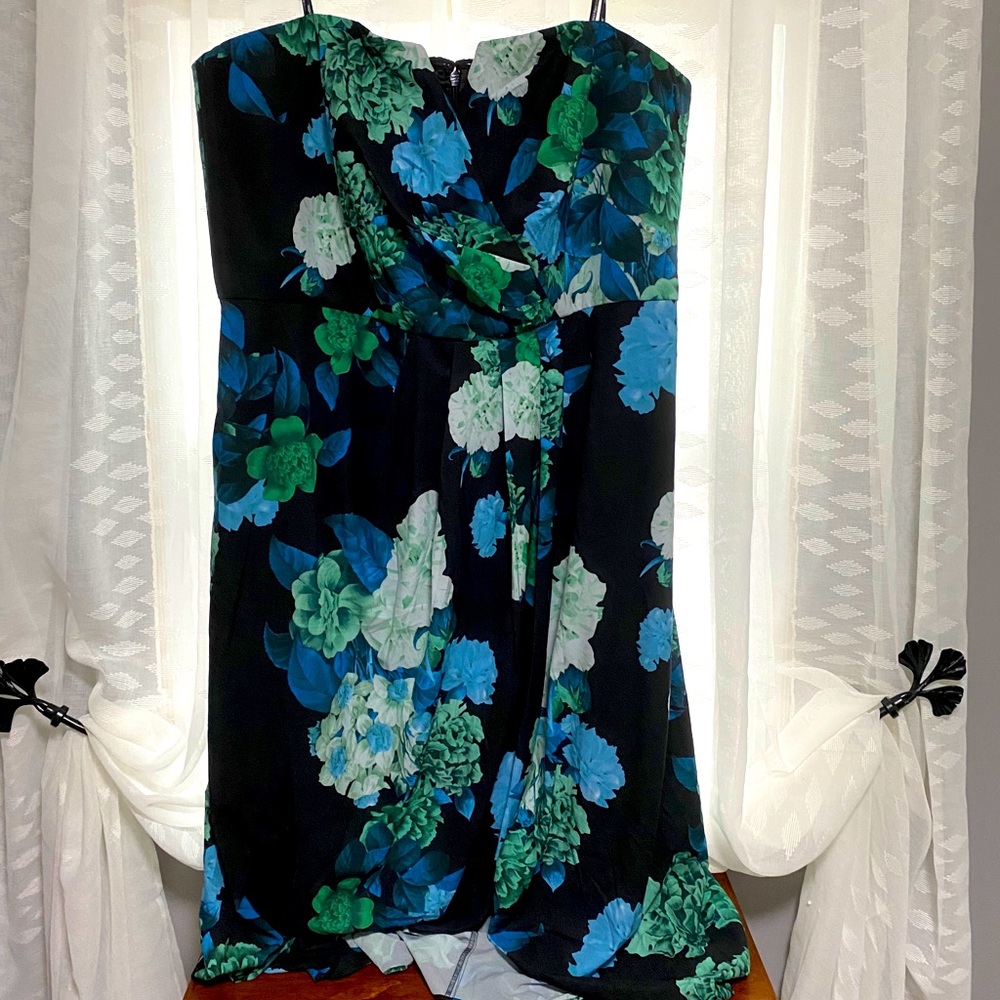 BNWT CityChic Dress Floral V Sweetheart Faux Wrap